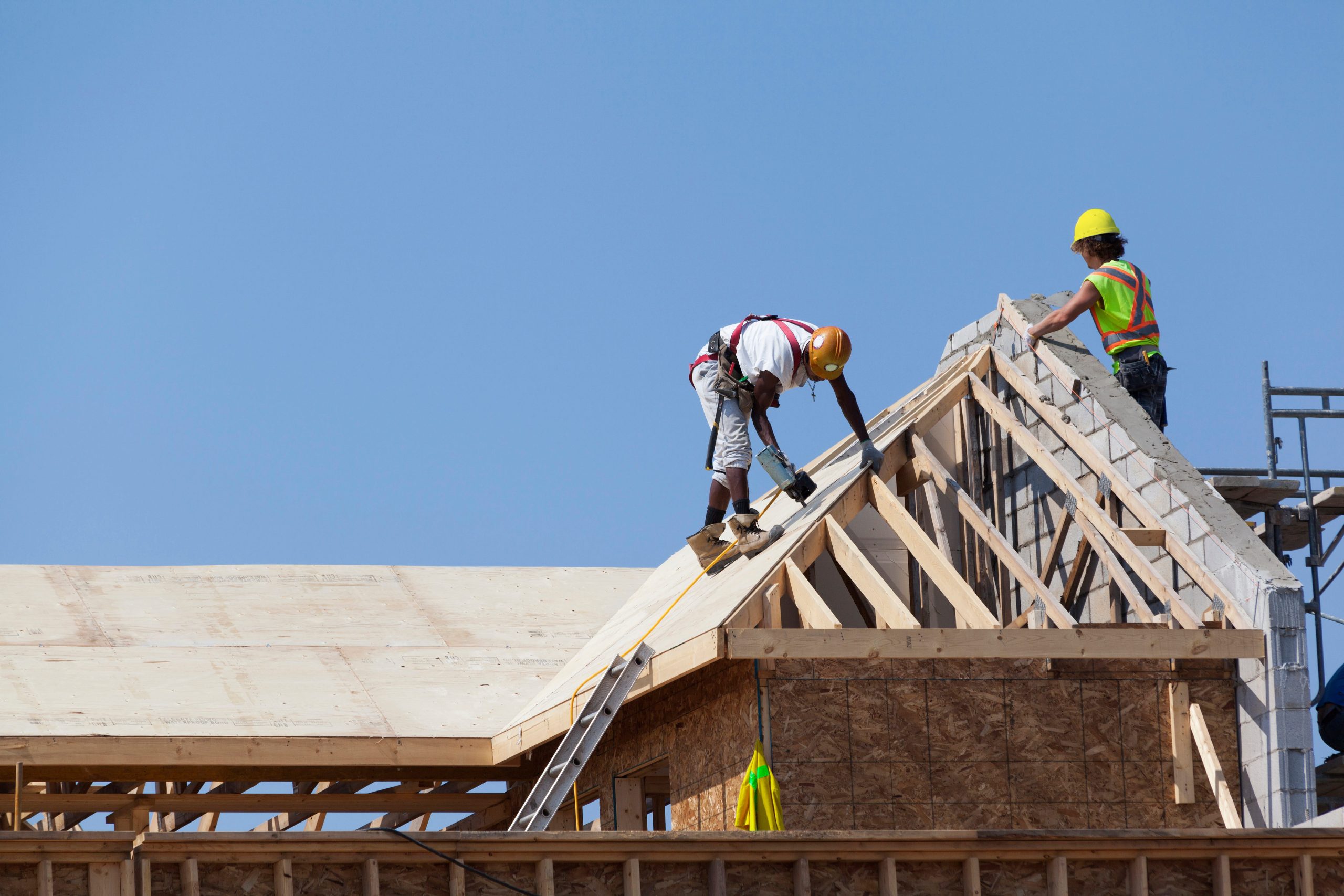 How to Get a Job in Construction in 2026